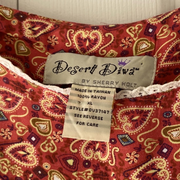 Desert Diva by Sherry Holt heart pattern 100% rayon - Picture 3 of 3